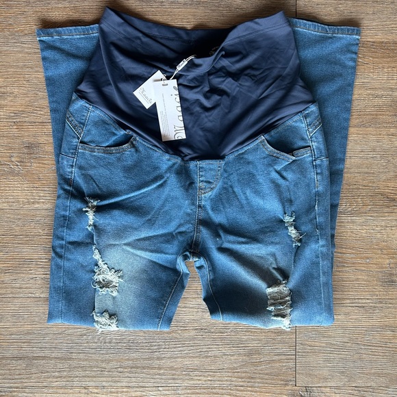 Maacie Maternity Jeans - Picture 4 of 9